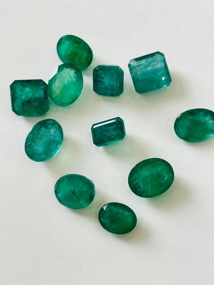 Emerald Zambian Medium Quality